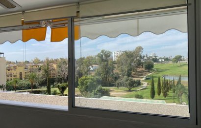 Resale - Apartment - Middle Floor Apartment - Marbella - Guadalmina Alta