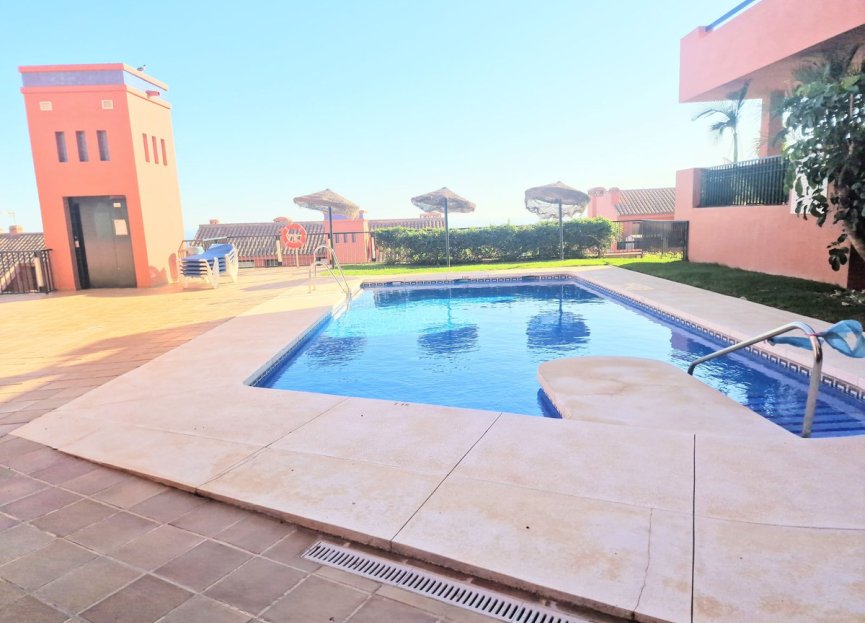 Resale - Apartment - Middle Floor Apartment - Mijas - Calahonda