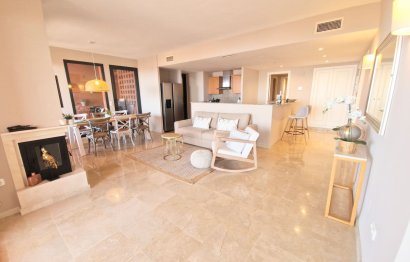 Resale - Apartment - Middle Floor Apartment - Mijas - Calahonda