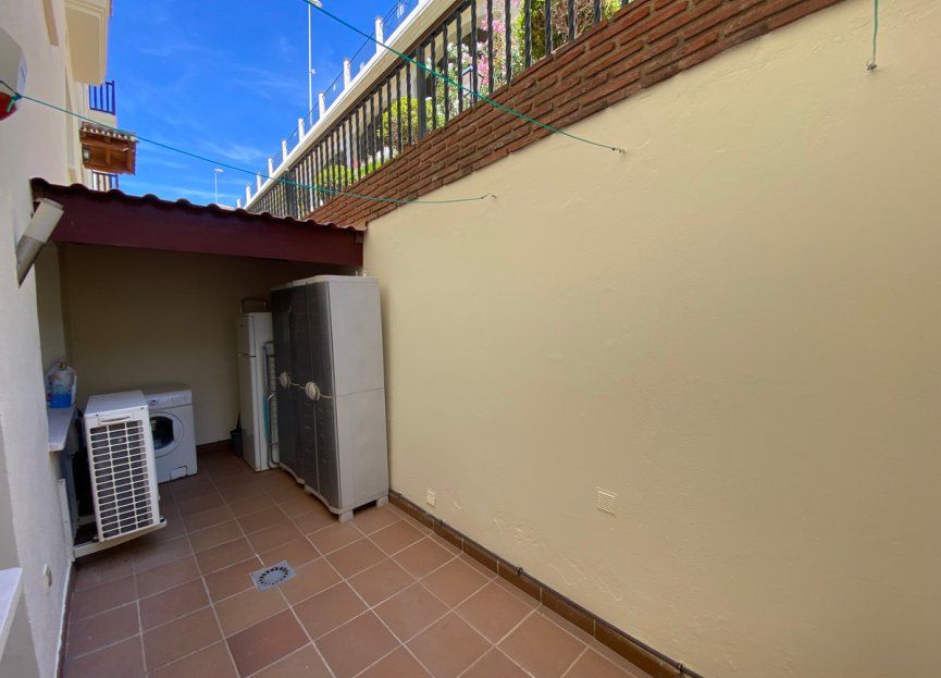 Resale - Apartment - Ground Floor Apartment - Fuengirola - Carvajal