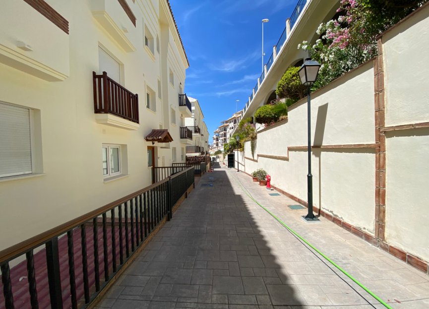 Resale - Apartment - Ground Floor Apartment - Fuengirola - Carvajal