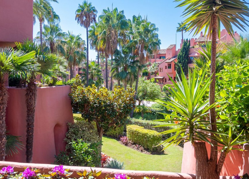 Reventa - Apartment - Middle Floor Apartment - Estepona - Estepona Centro