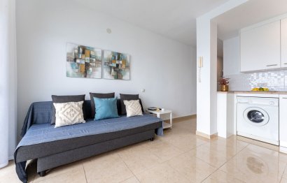 Resale - Apartment - Middle Floor Apartment - Fuengirola - Fuengirola Centro