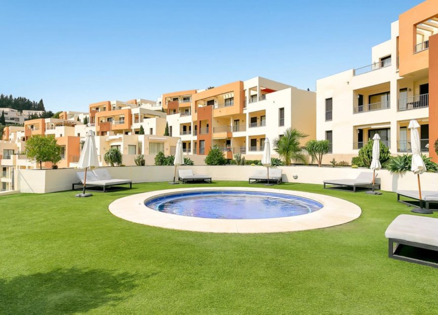 Reventa - Apartment - Middle Floor Apartment - Marbella - Altos de los Monteros