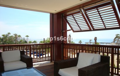 Resale - Apartment - Middle Floor Apartment - Marbella - Puerto Banús