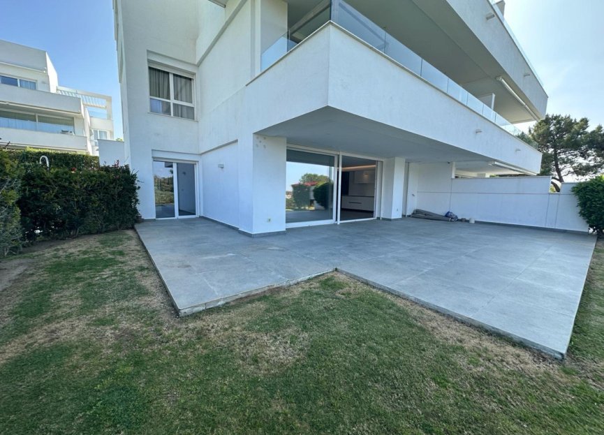 Resale - Apartment - Ground Floor Apartment - Benahavís - La Quinta