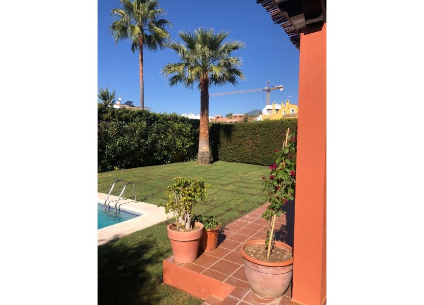 Reventa - House - Detached Villa - Marbella - Nueva Andalucia