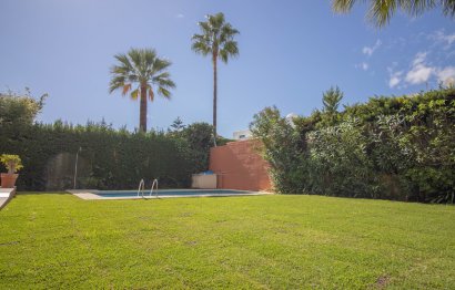 Reventa - House - Detached Villa - Marbella - Nueva Andalucia