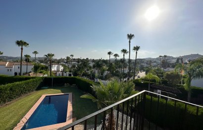 Resale - House - Detached Villa - Marbella - Nueva Andalucia