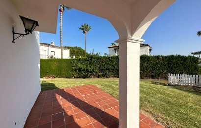 Reventa - House - Detached Villa - Marbella - Nueva Andalucia