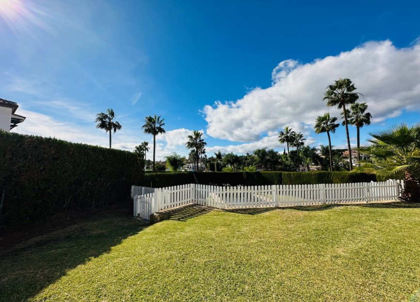 Reventa - House - Detached Villa - Marbella - Nueva Andalucia