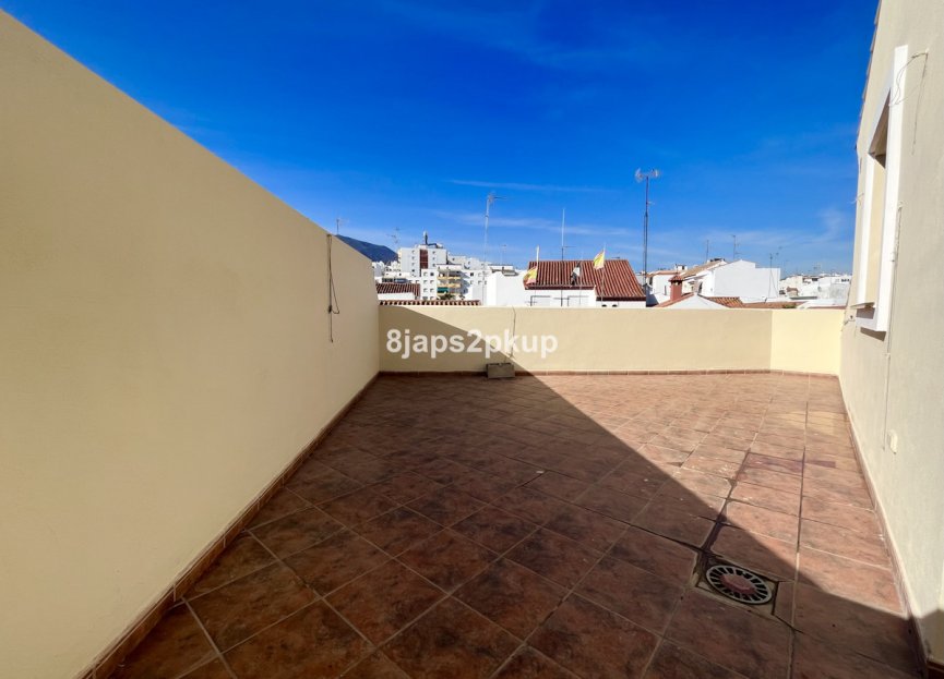 Resale - House - Townhouse - Estepona - Estepona Centro