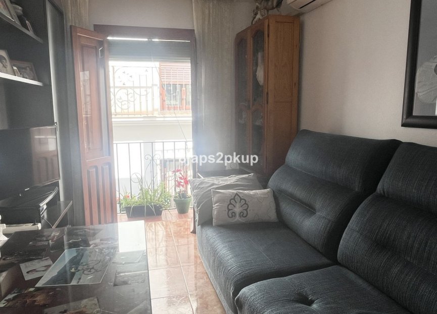 Resale - House - Townhouse - Estepona - Estepona Centro