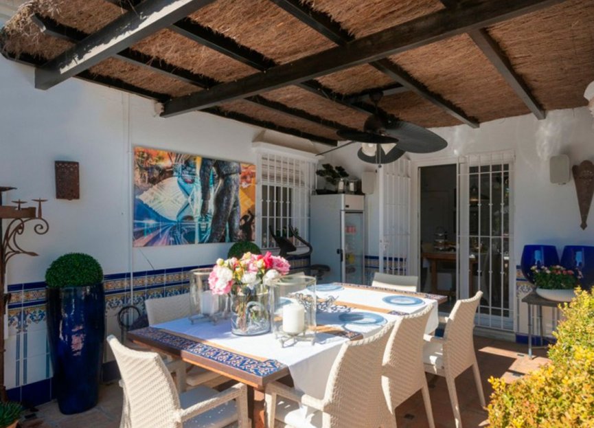 Resale - House - Detached Villa - Marbella - Artola