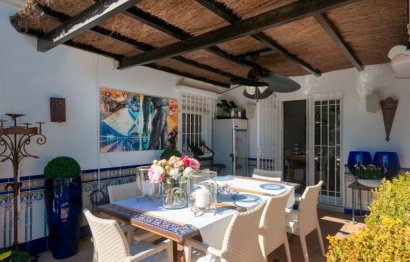 Resale - House - Detached Villa - Marbella - Artola