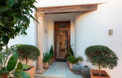 Resale - House - Detached Villa - Marbella - Artola