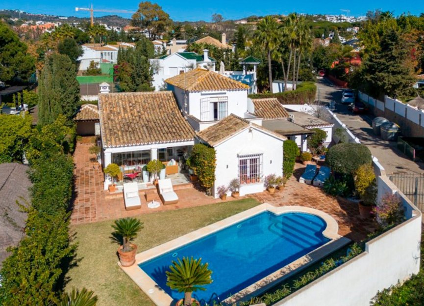 Resale - House - Detached Villa - Marbella - Artola