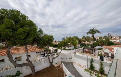 Resale - House - Detached Villa - Marbella - Marbesa