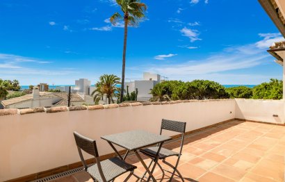 Resale - House - Detached Villa - Marbella - Marbesa