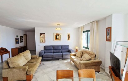 Resale - Apartment - Middle Floor Apartment - Benalmádena - Benalmadena Costa