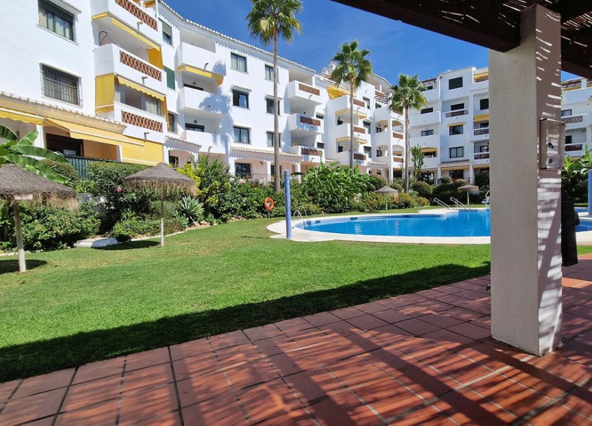 Resale - Apartment - Middle Floor Apartment - Benalmádena - Benalmadena Costa