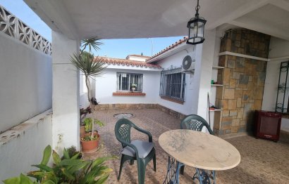 Reventa - House - Detached Villa - Benalmádena - Benalmadena Centro