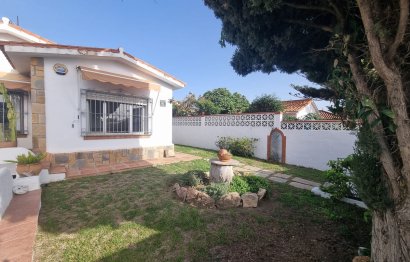 Reventa - House - Detached Villa - Benalmádena - Benalmadena Centro