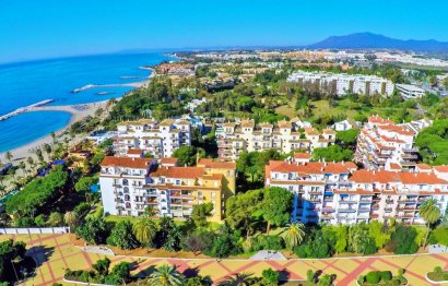 Resale - Apartment - Middle Floor Apartment - Marbella - Puerto Banús