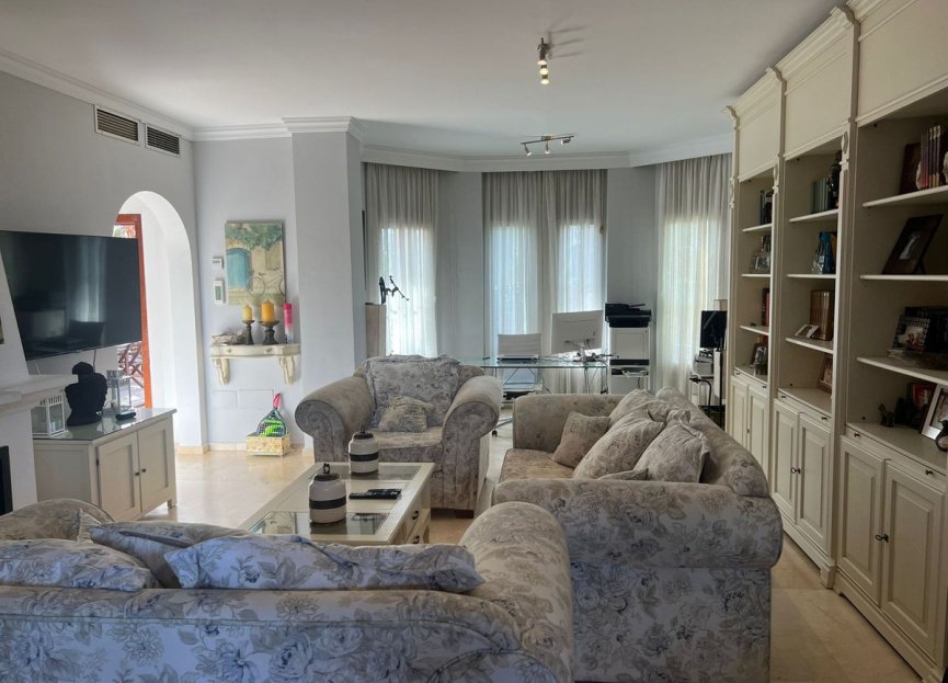 Reventa - House - Detached Villa - Estepona - Cancelada