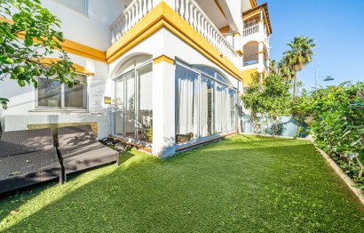 Resale - Apartment - Ground Floor Apartment - Marbella - Nueva Andalucia