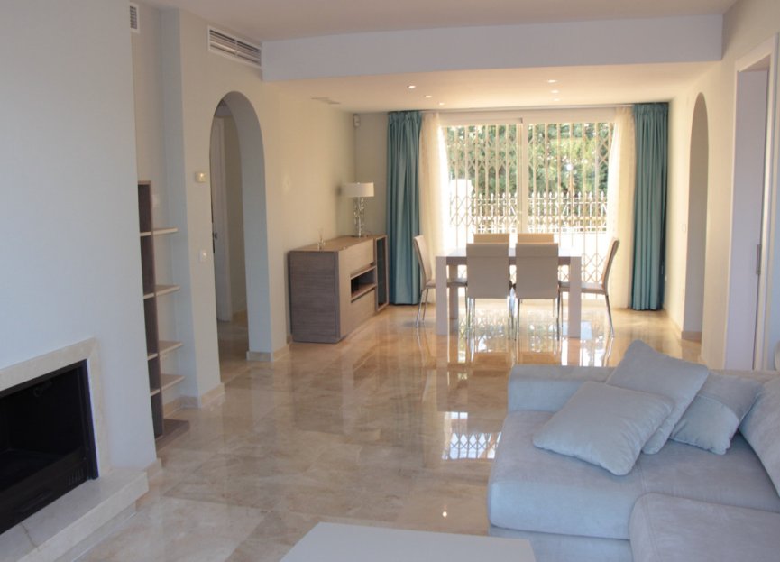 Resale - Apartment - Middle Floor Apartment - Marbella - Marbella Centro