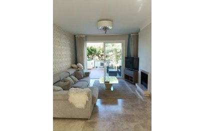 Resale - Apartment - Middle Floor Apartment - Marbella - Marbella Centro