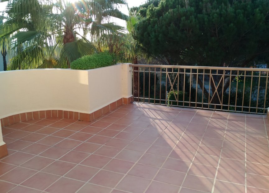 Resale - Apartment - Middle Floor Apartment - Marbella - Marbella Centro