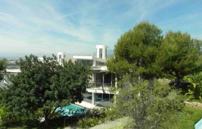 Resale - House - Semi-Detached House - Marbella - Sierra Blanca