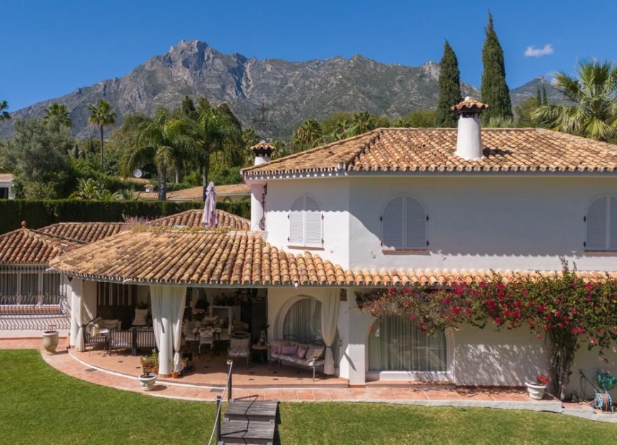 Reventa - House - Detached Villa - Marbella - Nagüeles