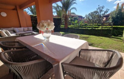 Resale - Apartment - Ground Floor Apartment - Estepona - Atalaya