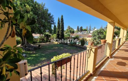 Resale - House - Detached Villa - Marbella - Cortijo Blanco