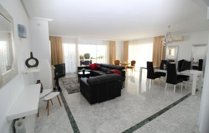 Resale - Apartment - Penthouse - Marbella - Puerto Banús