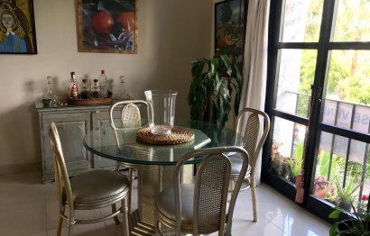 Resale - Apartment - Middle Floor Apartment - Marbella - Puerto Banús