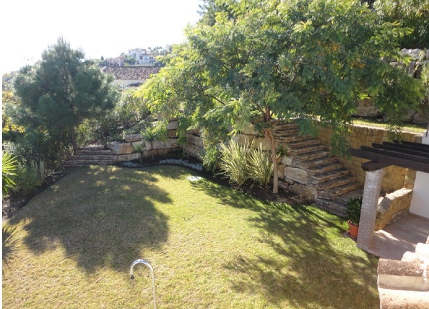 Resale - House - Detached Villa - Benahavís - Los Arqueros