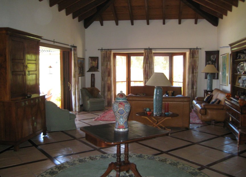 Resale - House - Detached Villa - Benahavís - Benahavís Centro