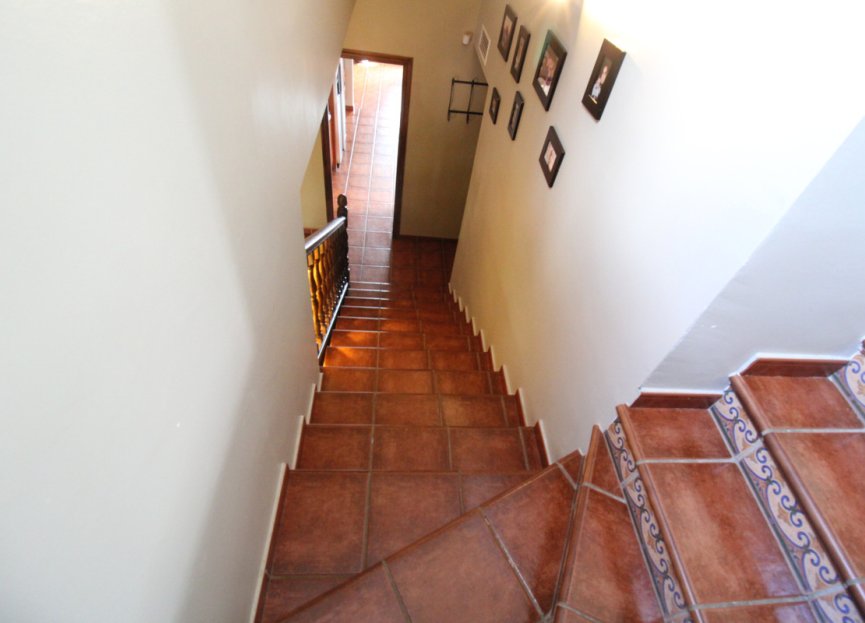 Resale - House - Detached Villa - Estepona - New Golden Mile