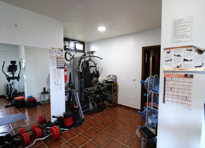 Resale - House - Detached Villa - Estepona - New Golden Mile