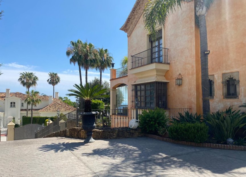 Resale - House - Detached Villa - Marbella - Sierra Blanca