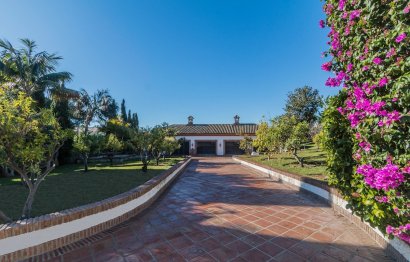 Reventa - House - Detached Villa - Marbella - Costabella