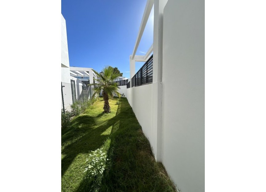 Reventa - House - Detached Villa - Marbella - Río Real