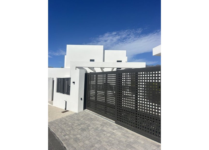 Reventa - House - Detached Villa - Marbella - Río Real