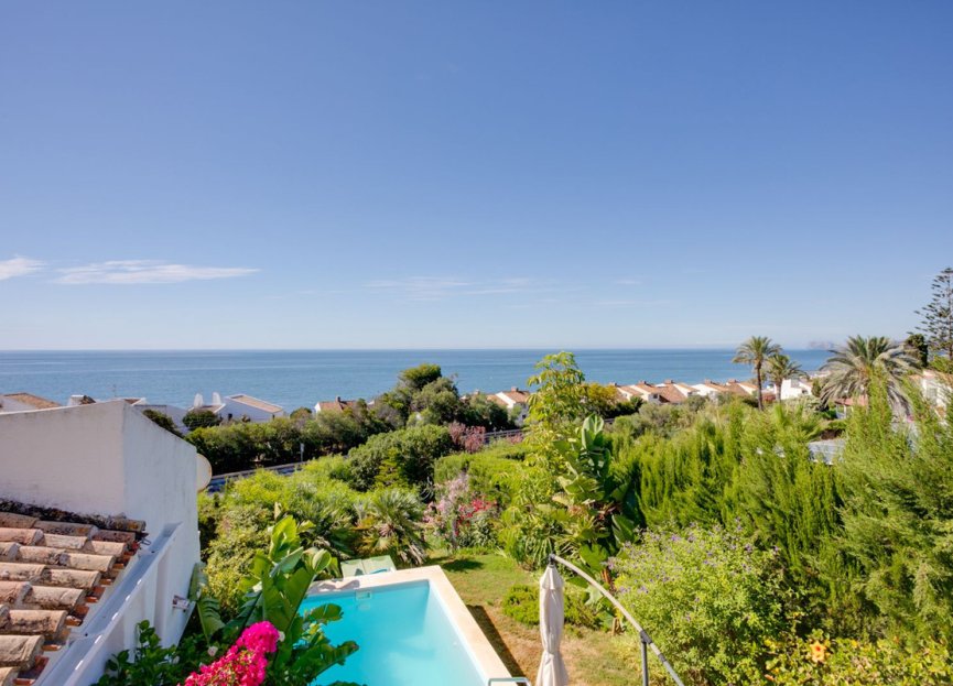 Reventa - House - Semi-Detached House - Estepona - Estepona Centro