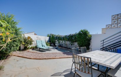 Resale - House - Townhouse - Estepona - Estepona Centro