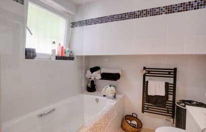 Resale - House - Townhouse - Estepona - Estepona Centro